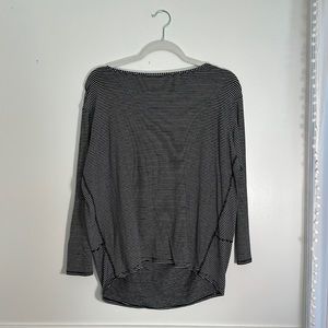 Lululemon Back in Action long sleeve shirt